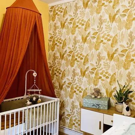 Comfortable 76m Апартаменты